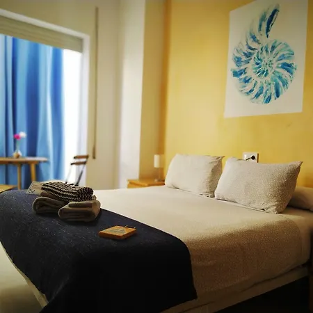 Casa Nautilus 게스트하우스 카디스